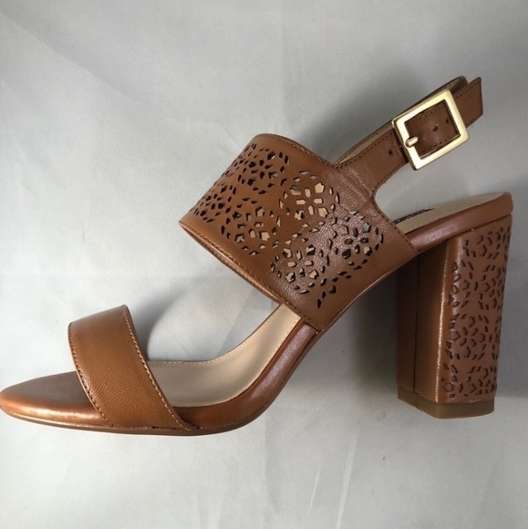 👠TOWN PUMPS👠 - Picture 2 of 6